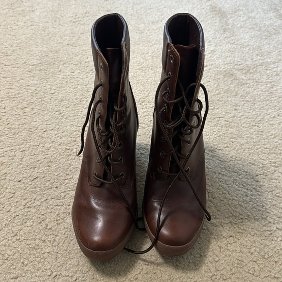 Timberland high heel booties! - Picture 2 of 8